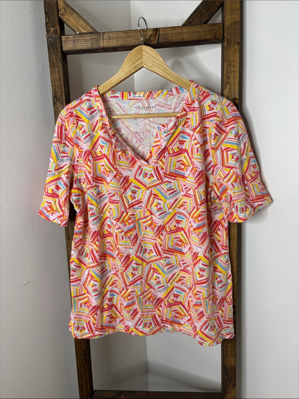 Talbots Multicolor Geometric V-Neck Short Sleeve Top Size L